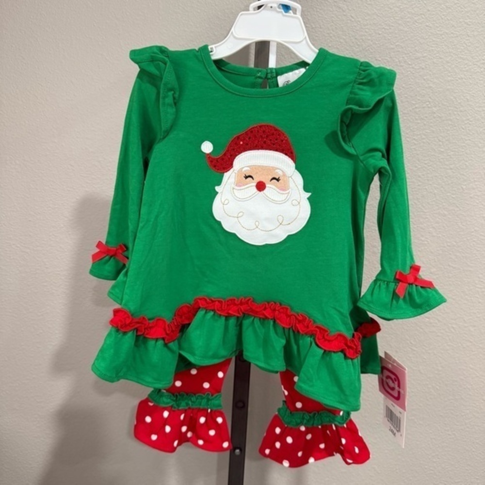 Rare Editions Santa ruffles and polka dot two piece set size 24 months NWT